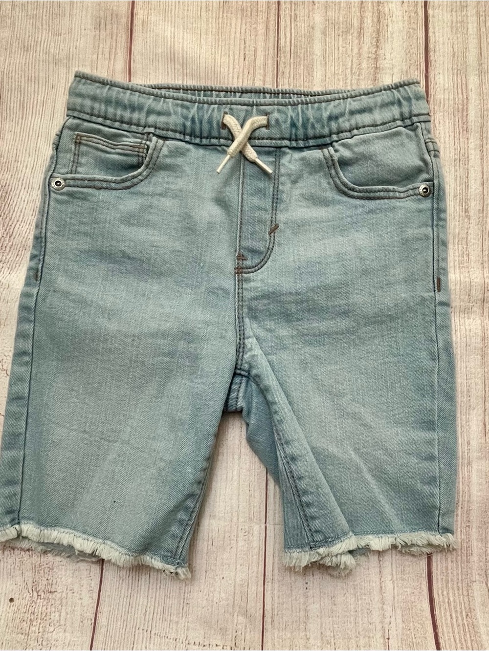 Old Navy 5T Light Wash Denim Knit Shorts with Drawstring